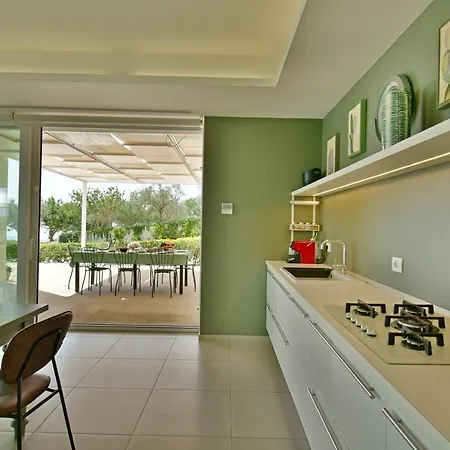 Villa Villa Nausica, Heated Pool, Padel Court, View On The Sea, Wifi Free Perfect For Big Group *