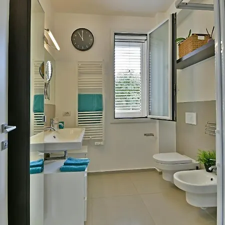 Villa Villa Nausica, Heated Pool, Padel Court, View On The Sea, Wifi Free Perfect For Big Group *