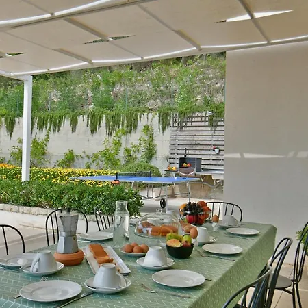 Nausica, Heated Pool, Padel Court, View On The Sea, Wifi Free Perfect For Big Group Villa Ragusa